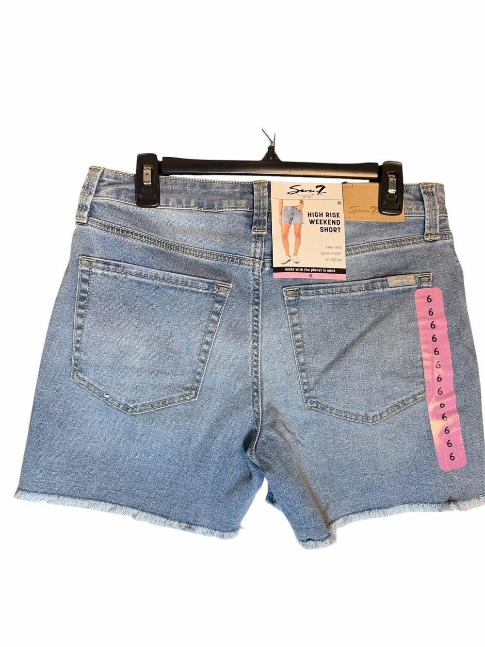 Seven7 High Rise Weekend Shorts - Picture 5 of 8